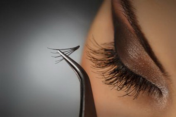 آموزش استفاده از مژه تکی